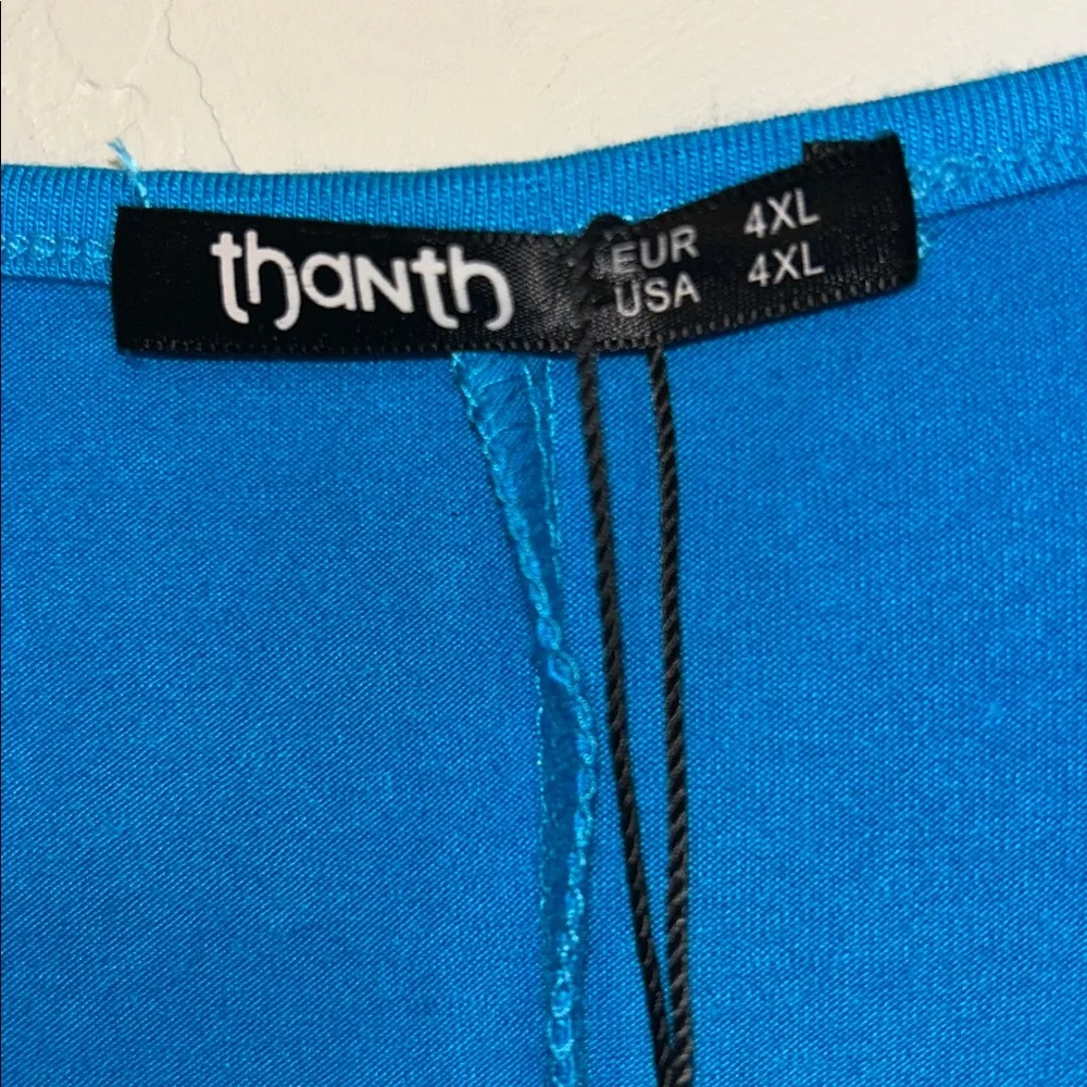 NWT Thanth 4x V Neck Blue Short sleeve Rayon Spandex Lightweight Tee Shirt